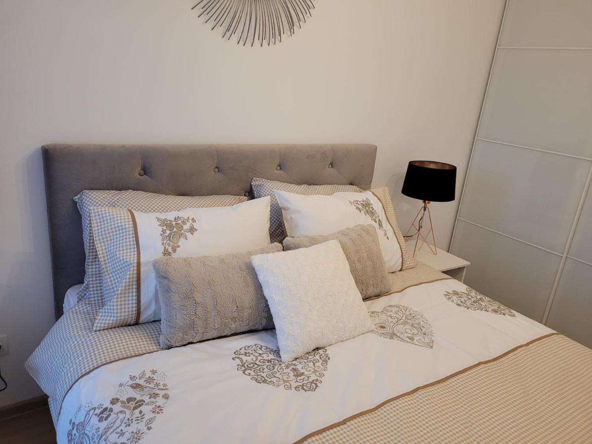 4Qualis Apartamento Braşov Exterior foto